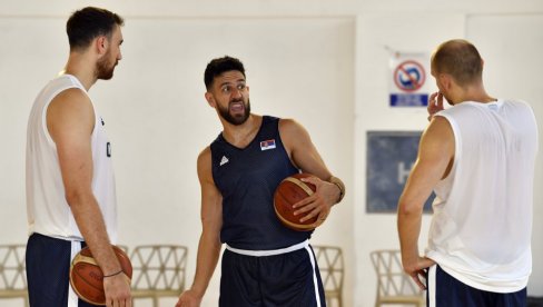 NISMO DOŠLI NA REVIJU Vasilije Micić ima veliku motivaciju kada igra za nacionalni tim NISMO DOŠLI NA REVIJU Vasilije Micić ima veliku motivaciju kada igra za nacionalni tim