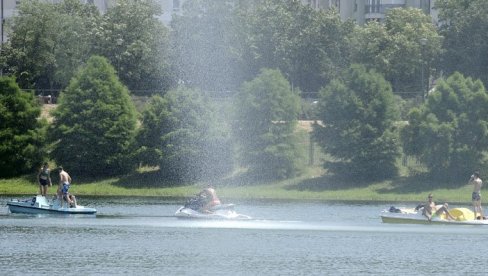 STIŽE NOVI TOPLOTNI TALAS: Očekuju nas tropski dani i noći - vremenska prognoza po danima