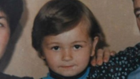 SANJAMO NAŠU SPRŽENU DECU, JOŠ NAS BUDE I TRAŽE ODGOVOR: Roditelji umorenih mališana na Petrovačkoj cesti zasutoj bombama, 27 godina kasnije SANJAMO NAŠU SPRŽENU DECU, JOŠ NAS BUDE I TRAŽE ODGOVOR: Roditelji umorenih mališana na Petrovačkoj cesti zasutoj bombama, 27 godina kasnije