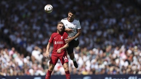 OVO STVARNO NEMA SMISLA! Milioni Engleza gledaju šta je Aleksandar Mitrović, mimo golova, radio svetskim asovima iz Liverpula (VIDEO) OVO STVARNO NEMA SMISLA! Milioni Engleza gledaju šta je Aleksandar Mitrović, mimo golova, radio svetskim asovima iz Liverpula (VIDEO)