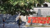 TEROR NAD MONASIMA NA CETINJU: Svetinja na meti komita, provociraju crkvu i vernike TEROR NAD MONASIMA NA CETINJU: Svetinja na meti komita, provociraju crkvu i vernike