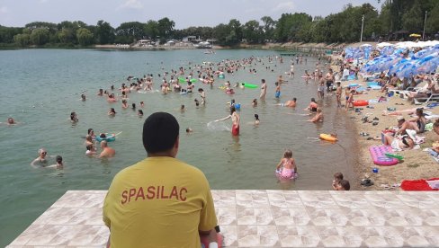 NOVI DETALJI SPASAVANJA NA NOVOSADSKOM ŠTRANDU: Ženska osoba je plutala u Dunavu