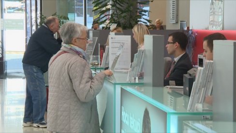 ДОБРА ВЕСТ ЗА ПЕНЗИОНЕРЕ Вучић: Увећане пензије пре Бадњег дана