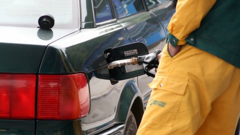 OBJAVLJENE NOVE CENE GORIVA: Poskupeo dizel