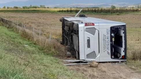 KAD POMISLIM NA TO I SAD MI SE PLAČE: Potresni detalji nesreće kod Leskovca, vozač autobusa išao od deteta do deteta