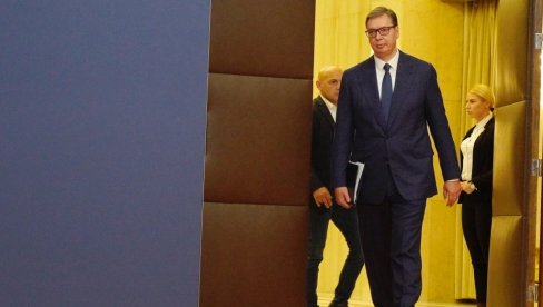VAŽAN SASTANAK: Vučić se sastaje s ministrima iz SNS-a tačno u 12.15