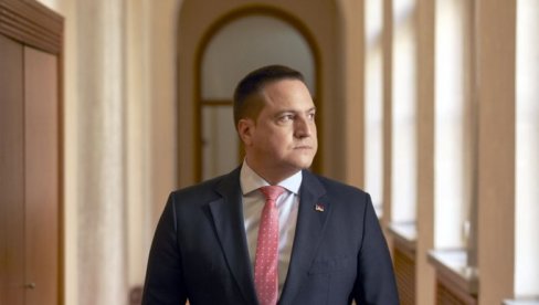 LANE DIPLOMIRALO 39.956 STUDENATA: Ružić u skupštinskom Odboru za obrazovanje LANE DIPLOMIRALO 39.956 STUDENATA: Ružić u skupštinskom Odboru za obrazovanje
