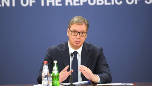 VUČIĆU, IMAĆEŠ TEŠKE DANE, NEDELJE, MESECE! Kurtijev jurišnik preti predsedniku Srbije (FOTO) VUČIĆU, IMAĆEŠ TEŠKE DANE, NEDELJE, MESECE! Kurtijev jurišnik preti predsedniku Srbije (FOTO)