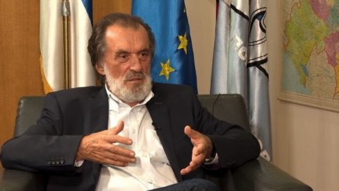 ВУК ПУДЛИЦА ДРАШКОВИЋ: Од митинга до марионете