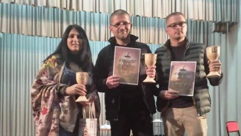 НАСТУПАЈУ СТЕФАН И ЗВЕЗДАНА: Песнички сусрет са публиком вечерас у Параћину НАСТУПАЈУ СТЕФАН И ЗВЕЗДАНА: Песнички сусрет са публиком вечерас у Параћину