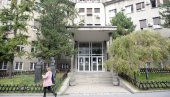 ЗА ПАД КРОВА НА МЕДИЦИНСКОМ ФАКУЛТЕТУ ОДГОВАРА ЛИЧНО УПРАВА ФАКУЛТЕТА: Хоће ли сада пленум и ректор да затраже оставку?