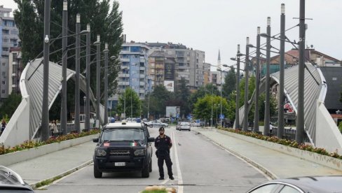 NEPOTREBAN, NEPRIHVATLJIV I ESKALATORNI POTEZ: Srpska lista o najavi otvaranja glavnog mosta na Ibru