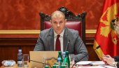 ОТПУШТЕНИМА ПО 12.000 €: Предлог да радници фирми у стечају добију отпремнине