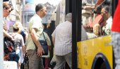 ULAZ NA PREDNJA VRATA UKIDA ŠVERCOVANJE: Nadležni u Beogradu poručuju - kartu za vožnju moraće svako da plaća