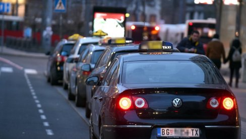 NAPADNUT TAKSISTA NA SAVSKOM VENCU: Pomoć mu pružena u UC NAPADNUT TAKSISTA NA SAVSKOM VENCU: Pomoć mu pružena u UC