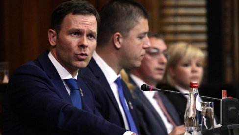 MALI ODGOVORIO GRBOVIĆU: Za računanje rasta penzija ne treba vam fakultet, već srenja škola - koristi se računska operacija množenje MALI ODGOVORIO GRBOVIĆU: Za računanje rasta penzija ne treba vam fakultet, već srenja škola - koristi se računska operacija množenje