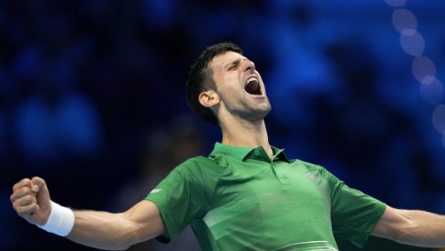 NOVAK ĐOKOVIĆ JE NEVEROVATAN: Srbin sam ima jednu titulu manje od svih Rusa u 2022. godini NOVAK ĐOKOVIĆ JE NEVEROVATAN: Srbin sam ima jednu titulu manje od svih Rusa u 2022. godini