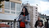 NA RUCI I U SRCU SRPSKA TROBOJKA: Ana Vuković, majka 11. dece, poslala poruku svetu - Sprečite Kurtija da napravi haos (FOTO/VIDEO)