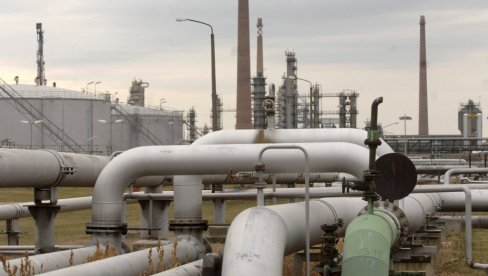 ВЕЛИКИ УДАРАЦ ЗА МОСКВУ: Кина обуставила увоз руске нафте након санкција САД-а ВЕЛИКИ УДАРАЦ ЗА МОСКВУ: Кина обуставила увоз руске нафте након санкција САД-а