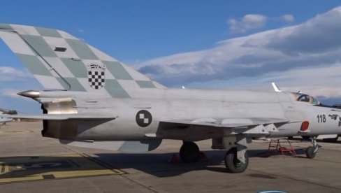 JEDAN SE ZAPALIO, DRUGOM OTPALA KABINA: Šta se dešava sa hrvatskom vojnom avijacijom? Današnji pad miga 21 sedma nesreća za 10 godina JEDAN SE ZAPALIO, DRUGOM OTPALA KABINA: Šta se dešava sa hrvatskom vojnom avijacijom? Današnji pad miga 21 sedma nesreća za 10 godina