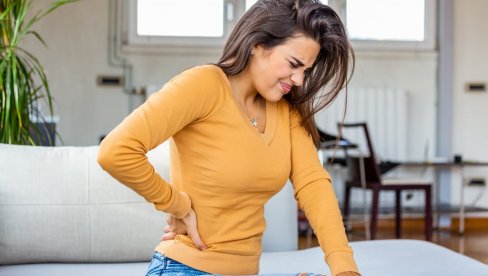 OSAM ZNAKOVA DA IMATE PROBLEM SA BUBREZIMA: Hronično oslabljen rad povećava rizik od srčanog i moždanog udara OSAM ZNAKOVA DA IMATE PROBLEM SA BUBREZIMA: Hronično oslabljen rad povećava rizik od srčanog i moždanog udara