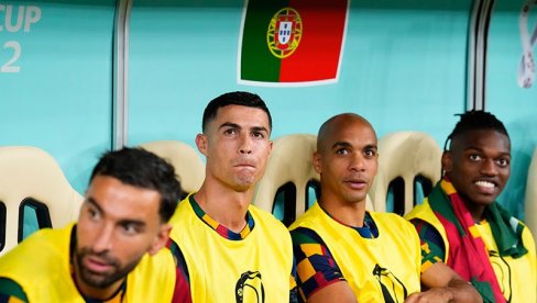 ODALI GA SAIGRAČI! Ovako je Kristijano Ronaldo reagovao kada je saznao da neće biti starter na utakmici Portugal - Švajcarska ODALI GA SAIGRAČI! Ovako je Kristijano Ronaldo reagovao kada je saznao da neće biti starter na utakmici Portugal - Švajcarska