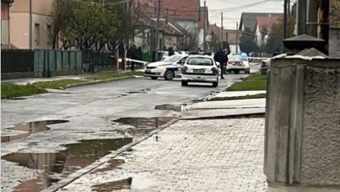 PRVE SLIKE SA MESTA ZLOČINA: Muškarac izrešetan u Ugrinovcima, ubica odmah uhapšen PRVE SLIKE SA MESTA ZLOČINA: Muškarac izrešetan u Ugrinovcima, ubica odmah uhapšen