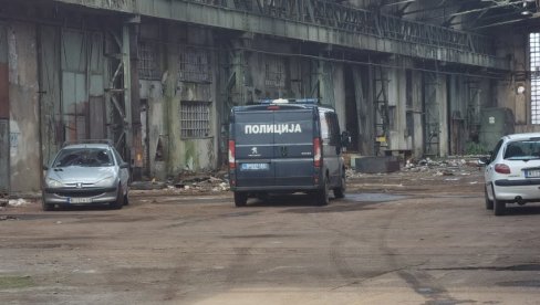 UŽAS U NIŠU: Muškarac pao sa zgrade Mašinske industrije Niš (FOTO)
