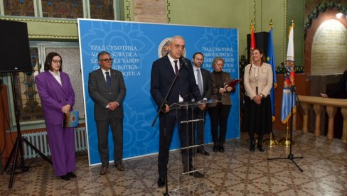 ŠEF DELEGACIJE EU U SRBIJI: Ambasador Emanuel Žiofre posetio Suboticu (FOTO) ŠEF DELEGACIJE EU U SRBIJI: Ambasador Emanuel Žiofre posetio Suboticu (FOTO)