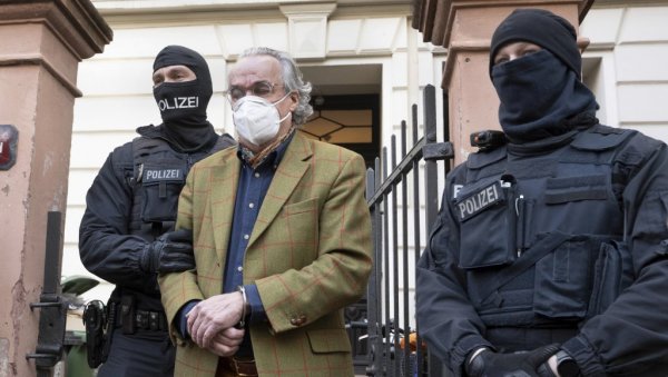 ГРАЂАНИ РАЈХА ПРЕД СУДОМ: У Минхену почело суђење немачкој десничарској групи оптуженој за насилно преузимање власти