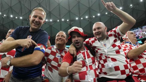 ЦЕО СВЕТ ГЛЕДА И НЕ ВЕРУЈЕ! Ево шта је Хрват болесник урадио усред Америке  (ФОТО)