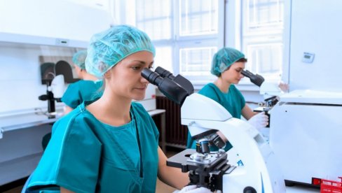 ZAKLJUČENI UGOVORI: Vantelesna oplodnja o trošku RFZO i na 18 privatnih klinika