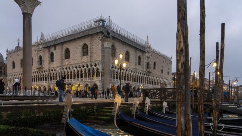 TURISTI ĆE PLAĆATI ULAZNICU: Pet evra za posete Veneciji