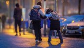 CRNI LED NAPRAVIO HAOS U CELOJ ZEMLJI: Zbog ledene kiše otkazana škola u delovima Nemačke, veliki broj saobraćajnih nesreća (FOTO)