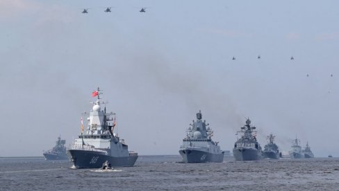 POGLEDAJTE - SKORO TRI VEKA ŠTITE RUSKI DALEKI ISTOK: Pacifička flota proslavila svoj dan (VIDEO)