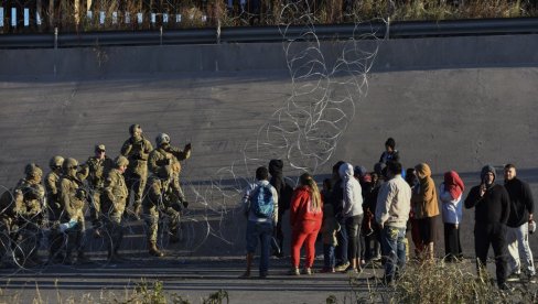 БЛУМБЕРГ: Имиграција важније питање за кандидате од рата на Блиском истоку