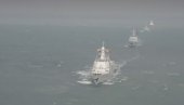 ЗАЈЕДНИЧКИ МАНЕВРИ: Руски и кинески војни бродови у Источном Кинеском мору (ВИДЕО)