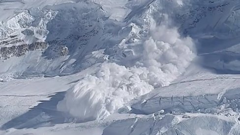 TRAGIČNO, NESTAO NAKON LAVINE: Potragu za skijašem otežava mećava u Rosi Hutoru