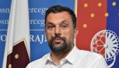 NJEGOVE OTROVNE STRELE VODE KA POLITIČKIM SUKOBIMA: Konakoviću stigao odgovor iz SNS-a na zlonamerne izjave o Deklaraciji