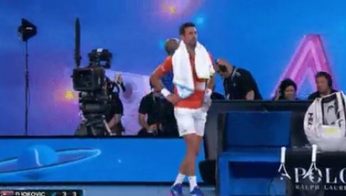MELBURN PODRHTAVAO: Đoković zaigrao užičko kolo, navijači ga pratili (VIDEO) MELBURN PODRHTAVAO: Đoković zaigrao užičko kolo, navijači ga pratili (VIDEO)