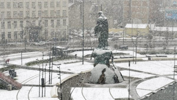 ХОЋЕ ЛИ ТЕМПЕРАТУРА ИЗАЋИ ИЗ МИНУСА? Наредних дана очекује нас промена времена