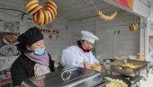 UKUSI I BOJE DALEKOG ISTOKA U CENTRU GRADA: Program za kinesku Novu godinu na Trgu republike izazvao veliku pažnju