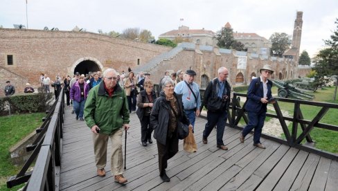 NAJVIŠE STRANIH GOSTIJU IZ KINE: U Srbiji prošle godine bilo 11.7 odsto više turista iz inostranstva