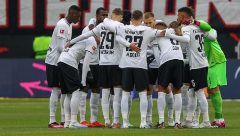 KAKAV POTEZ U BUNDESLIGI: Smenjen trener ekipe koja je u vrhu tabele!