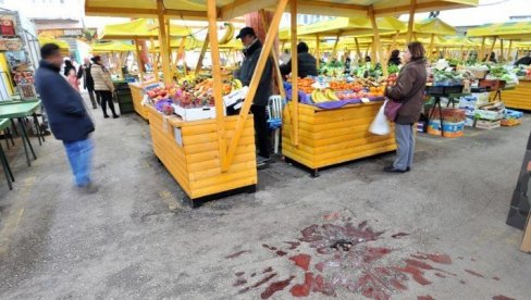 KAKO SU MUSLIMANI DVA PUTA POBILI SVOJE DA BI NATO KAZNIO SRBE: Slučaj Markale, sutra, u nedeljnim Novostima. KAKO SU MUSLIMANI DVA PUTA POBILI SVOJE DA BI NATO KAZNIO SRBE: Slučaj Markale, sutra, u nedeljnim Novostima.