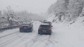 SNAŽNA MEĆAVA U OVOM DELU SRBIJE: Beograd zapljusnula kiša, a evo šta nas tek čeka (VIDEO)