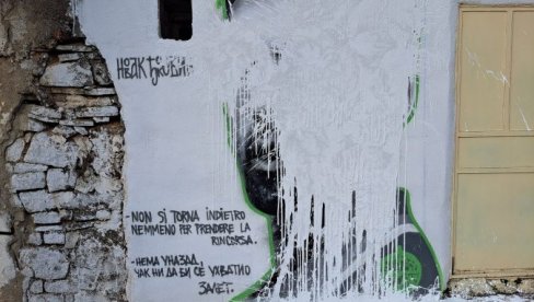 TO SU URADILI KURTIJEVI HULIGANI: Oštećen mural Novaka Đokovića u Orahovcu