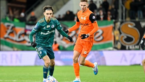 TIP IZDVAJA ZA PONEDELJAK: Začarane mreže u Katovicama TIP IZDVAJA ZA PONEDELJAK: Začarane mreže u Katovicama