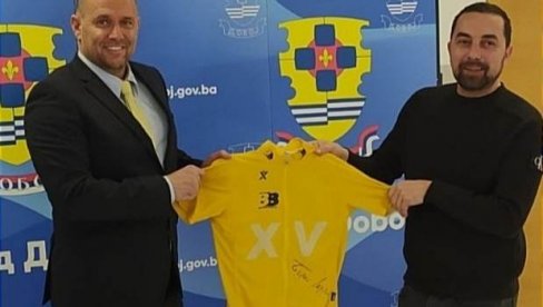 IZ DOBOJA KA PRIJEDORU 21. APRILA: Nastupiće 175 biciklista iz 25 zemalja IZ DOBOJA KA PRIJEDORU 21. APRILA: Nastupiće 175 biciklista iz 25 zemalja
