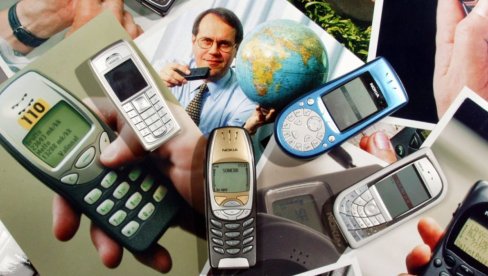 NAUČNICI SMISLILI: Kako da izvuku zlato iz starih telefona i laptopova